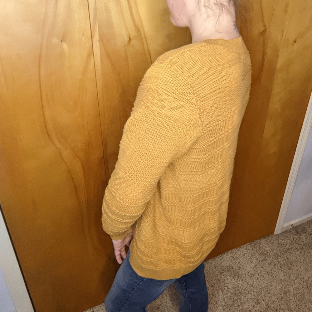 Women's Sonoma Goods For Life® Allover Stitch Cardigan Size Medium Yellow/Ginger - Picture 3 of 3
